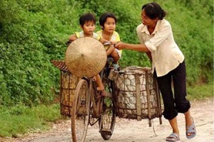 Vietnamese women in the modern life still keep their supreme sacrifice
