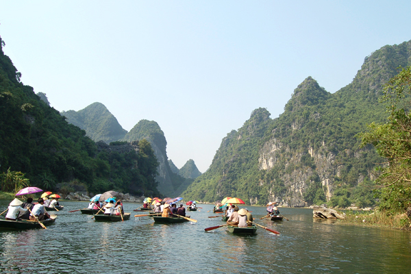 Boat trip along majestic landscape of Van Long Nature Reserve