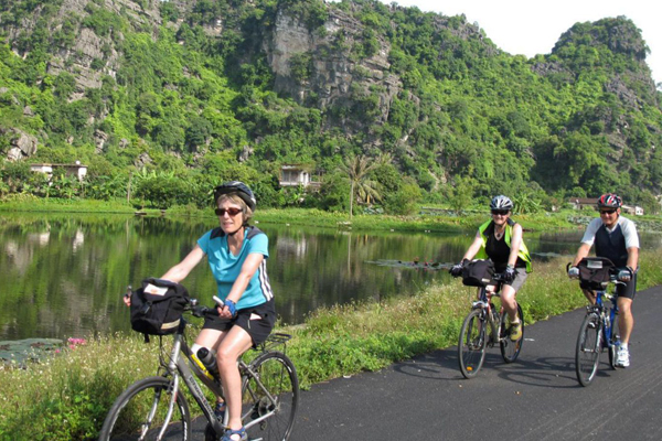 Cycling trip around Tam Coc Ninh Binh