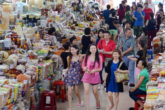 Busy Han Market