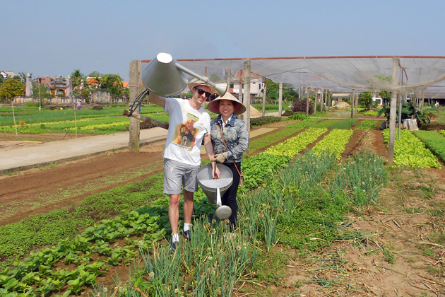 Farming eco tour in Tra Que Village