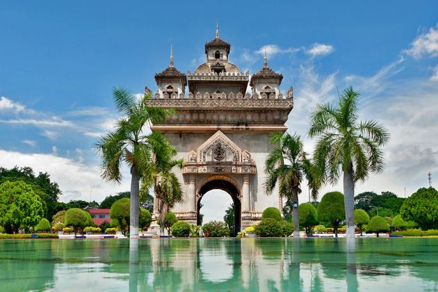 visit vientiane indochina tour packages