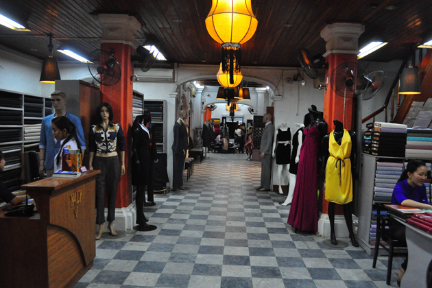 Yaly Couture hoi an tailor shops