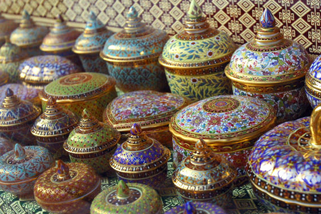 Laos Souvenirs & Gifts | Top 10 Things to Buy in Laos