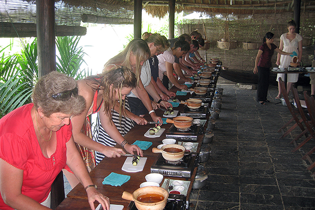 Cooking Class Red Bridge - Vietnam adventure tours