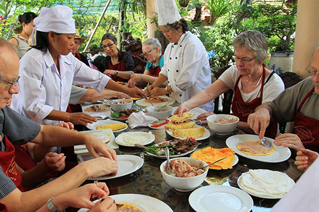 attend a cooking class in hoi an
