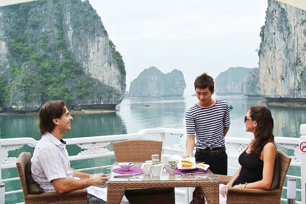 halong bay honeymoon packages