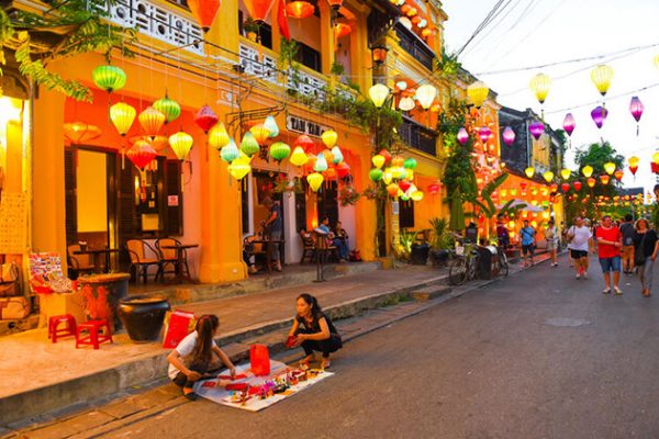 hoi an ancient town vietnam family holiday in 14 days