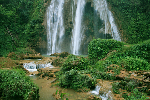 Dat Taw Gyaint Fall Mandalay