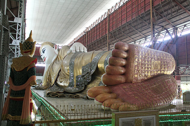 Reclining Buddha at Chauk Htat Gyi