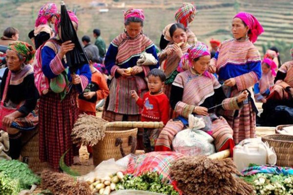 Khau Vai Love Market in Ha Giang