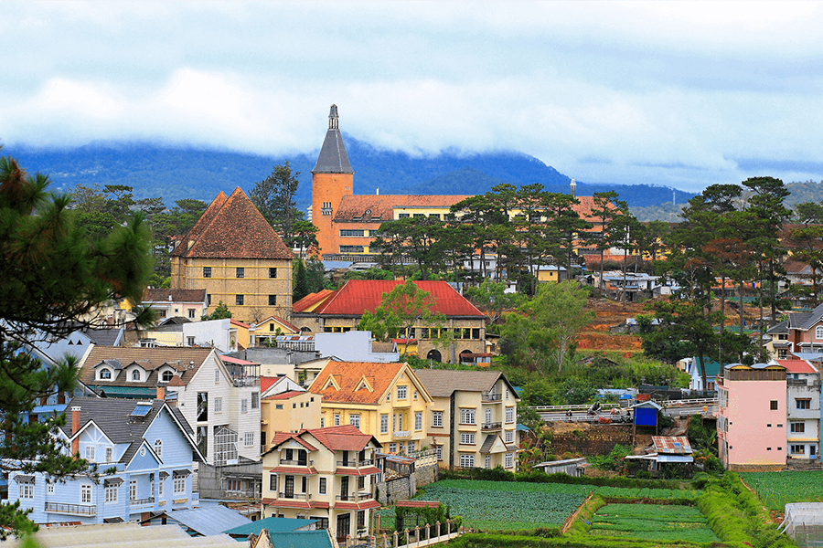 Travel to Da Lat Vietnam