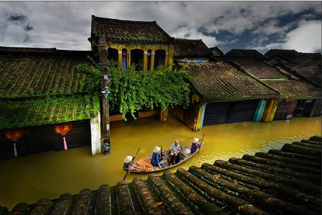 hoi an in wet season