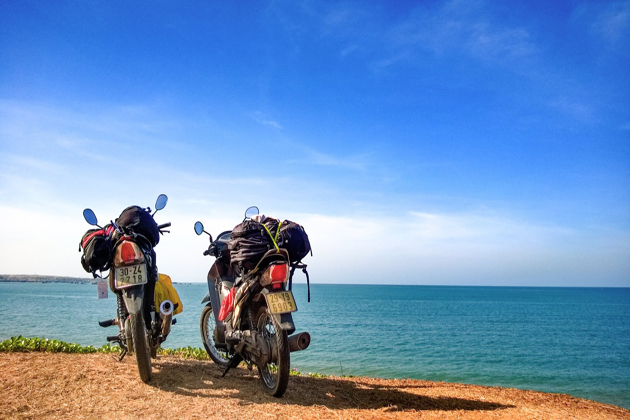 travel by motorbike in danang