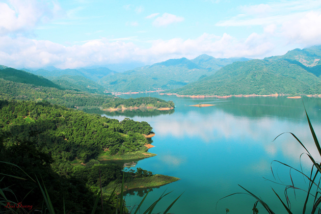 ba khan valley mai chau tours