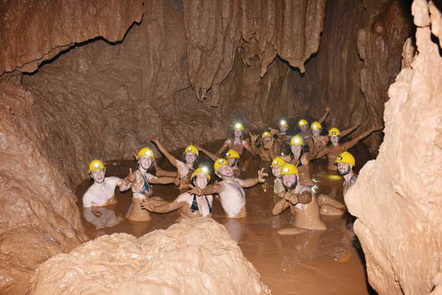 dark cave quang binh tours