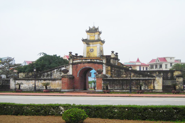 dong hoi city quang binh tours