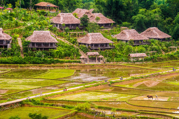 lac village mai chau tours