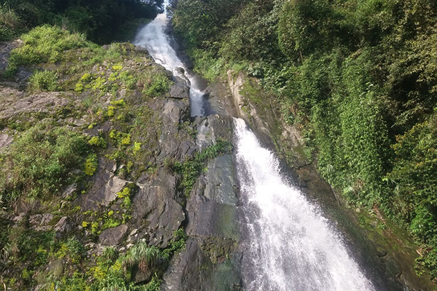 silver waterfall in tam dao