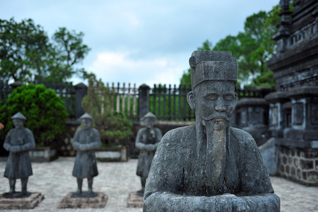 khai dinh tomb hue vietnam honeymoon package