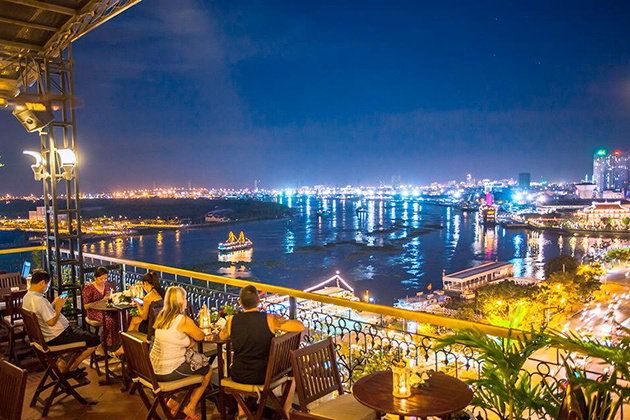 saigon nightlife vietnam honeymoon tour