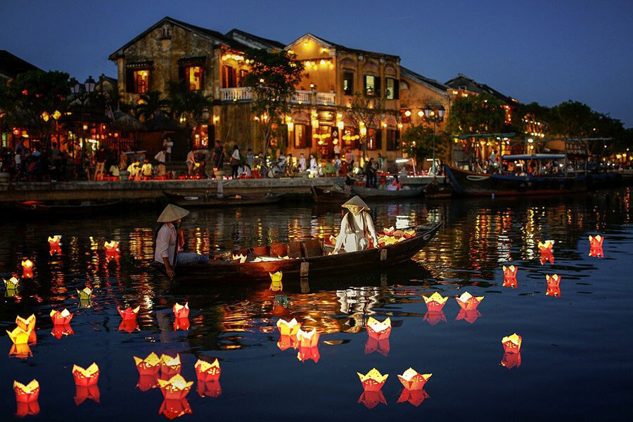 Everything about the Colorful Hoi An Lantern Festival