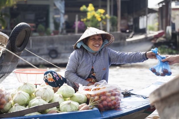 mekong delta vietnam cambodia vacations