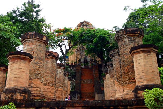 po ngar temple in nha trang