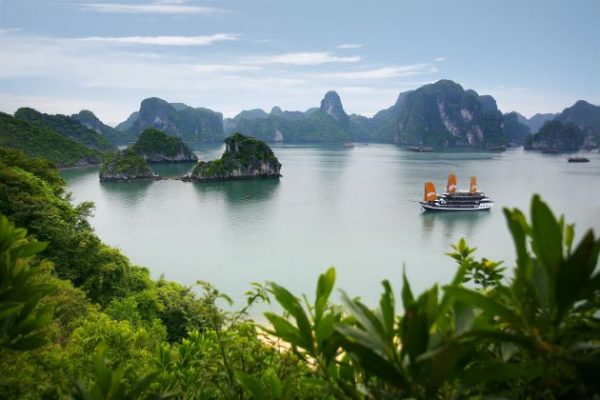 lan ha bay vietnam - Vietnam vacation packages