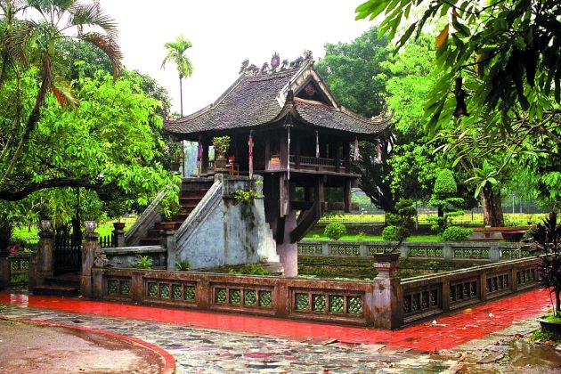 one pillar pagoda in hanoi vietnam
