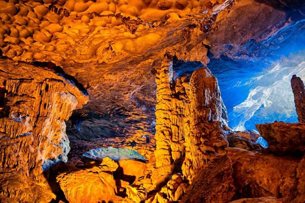 surprising cave in Halong Bay