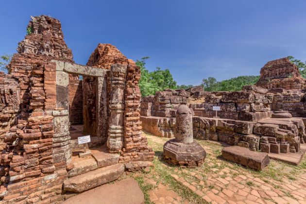 the relic of my son sanctuary in central vietnam