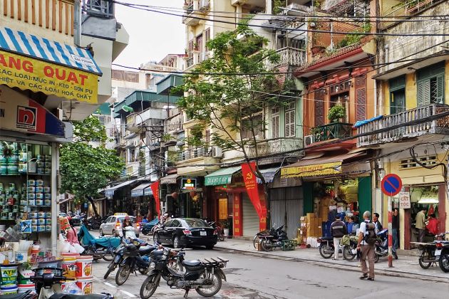 a corner of hanoi old quarter