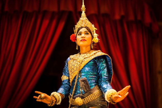 Apsara dancer - Cambodia & Vietnam tour packages