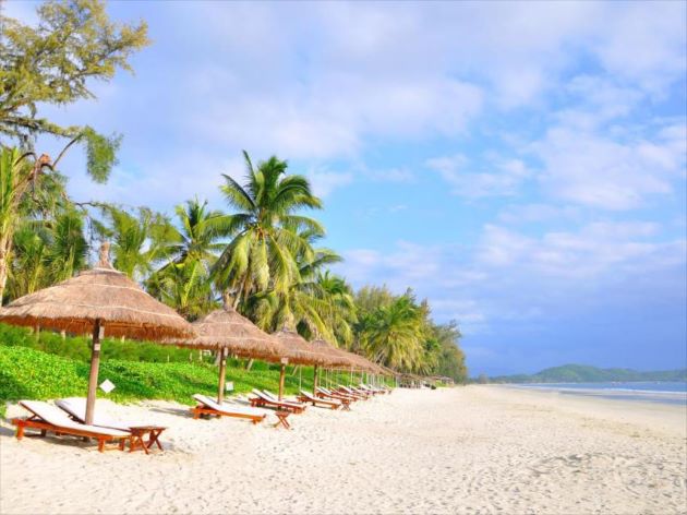 doc let beach beach holiday in south vietnam