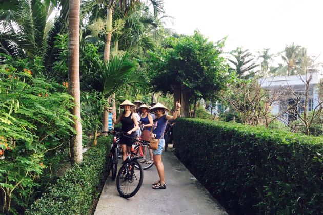 vietnam cycling tours mekong delta