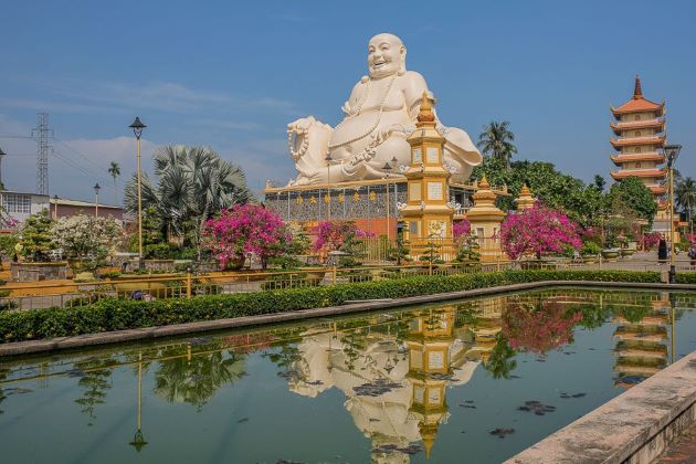 vinh trang pagoda in Mekong delta