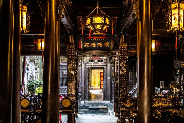 Ancient house in Hoi An town - Vietnam luxury tour