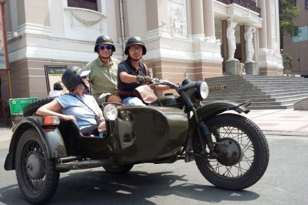 saigon city tour by sidecar