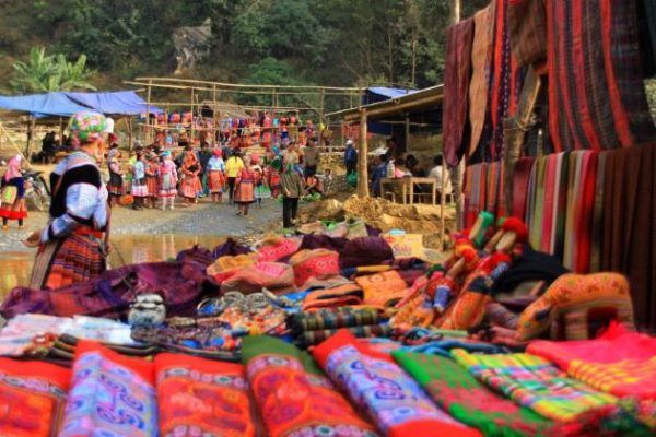sapa vibrant and colorful market