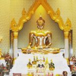 Bangkok Golden Buddha Temple in WatTraimit