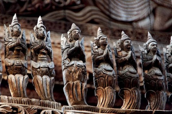 wood carving in mandalay