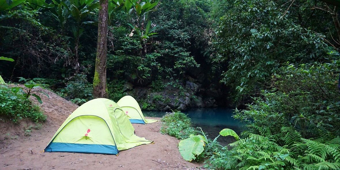 night camping at phong nha ke bang