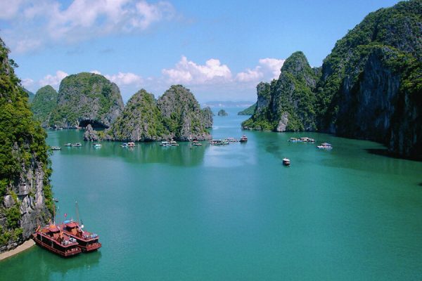 Cong Do Area Halong Bay Cruise Tours