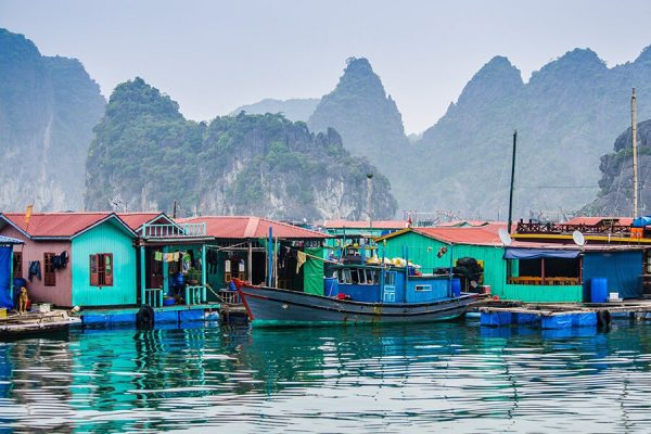 Cua Van Fishing Village, Halong Bay