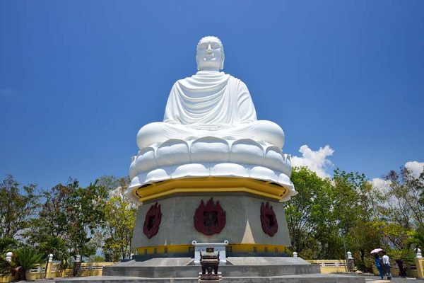 Long Son Pagoda-Nha Trang shore excursions