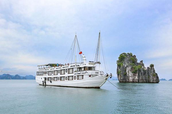Oriental Sails Cruise Halong