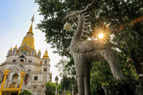 Buu Long Pagoda, Saigon - Vietnam vacation