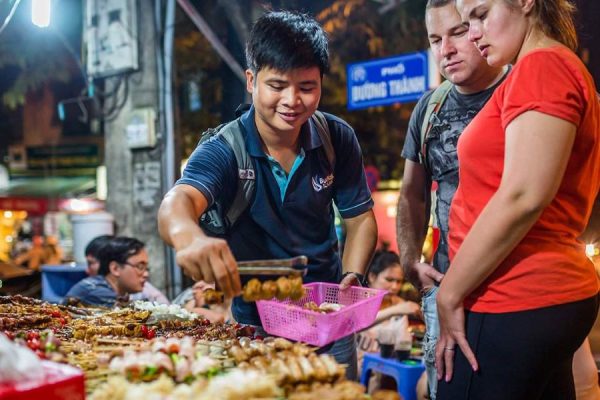 hanoi night street food tour
