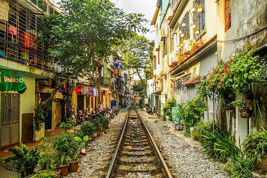 Hanoi Train Street North Vietnam Itinerary 9 Days